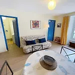 Appartement T2 Avec Ascenseur, Hypercentre, A 50M De La Plage, Wifi, Tv Connectee, Linge En Option - Fr-1-361-4